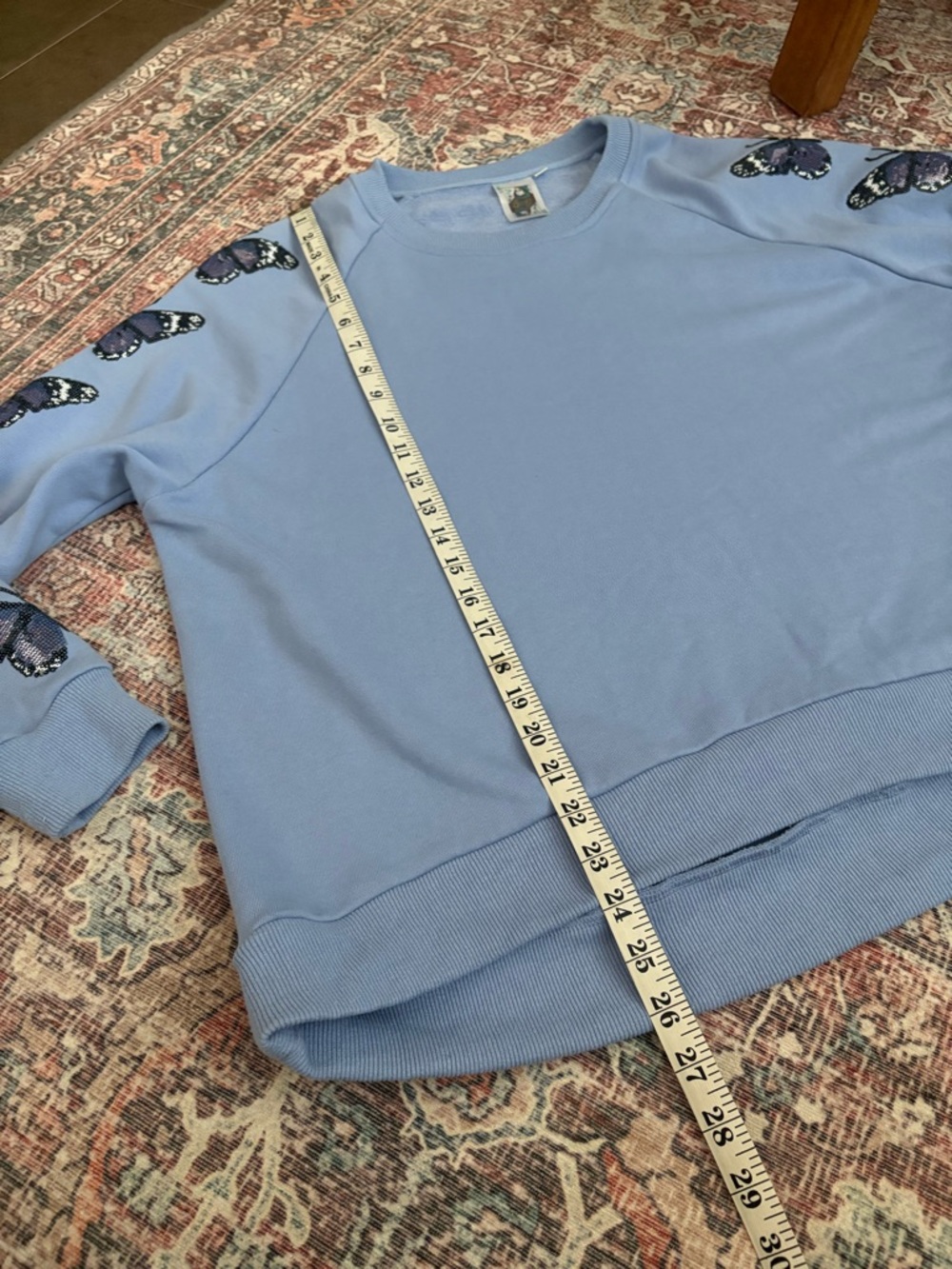 QUEEN OF SPARKLES Babyblue Sequin Butterfly Sweatshirt Sz L - Picture 14 of 15